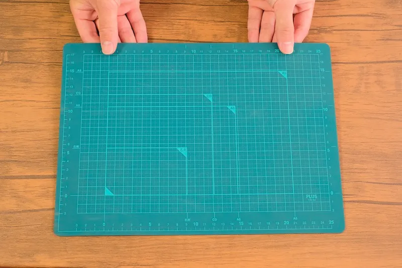 Prepare a cutting board